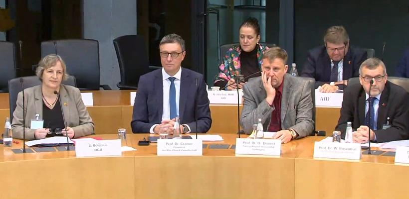 wer ist das im Bild?