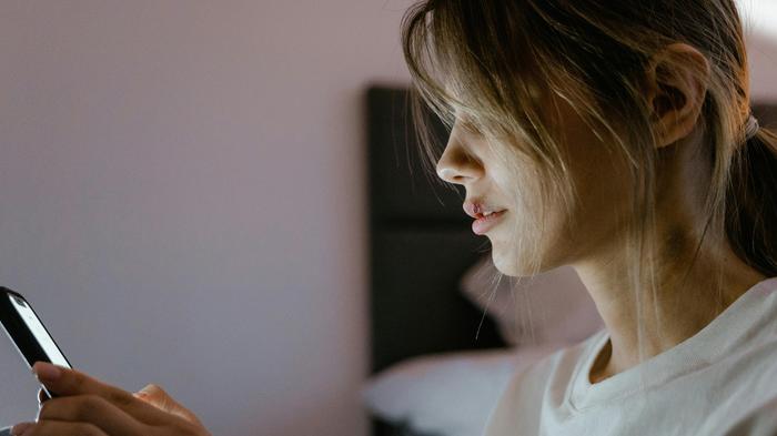 Frauen bringen Sexualstraftaten nur &auml;u&szlig;erst selten zur Anzeige. - Bild: pexels/ Mart Production