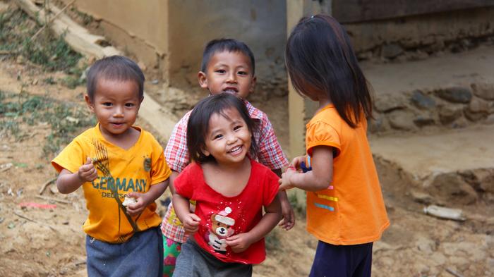 &Uuml;ber ein F&uuml;nftel der Kinder auf der Welt erleiden gravierende Entbehrungen. - Bild: PxHere