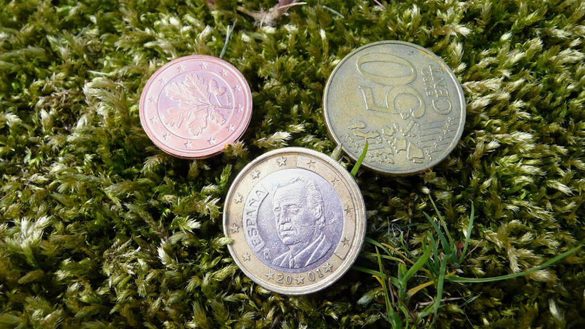 Viele Studierende haben in der Krise Geldsorgen - Bild: Pixabay / Dieter G.