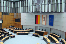 Noch leer: Das Plenum des 
Berliner Abgeordnetenhauses